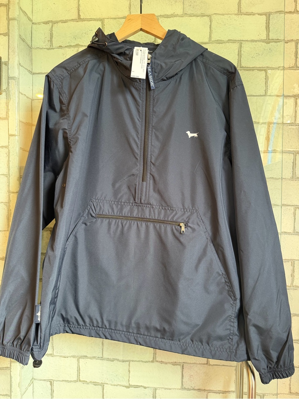 NWT Seaside Women's Navy Lightweight Hooded Pullover Size M